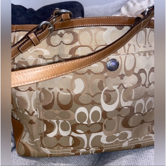 Coach Handbags - COACH SIGNATURE DIAPER BAG. 15x11x7